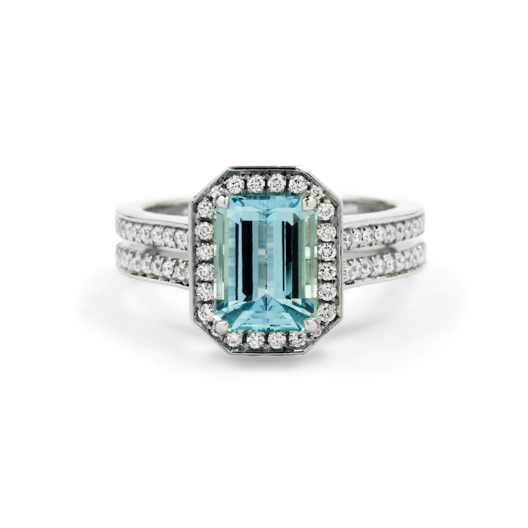 Cosmopolitan Ring (Aquamarine)