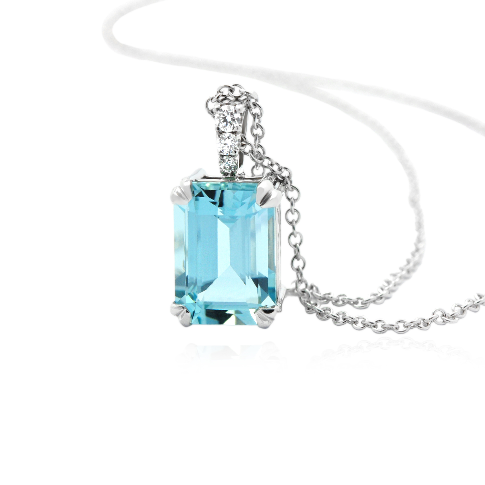 Rose Ann Emerald Pendant (Aquamarine)