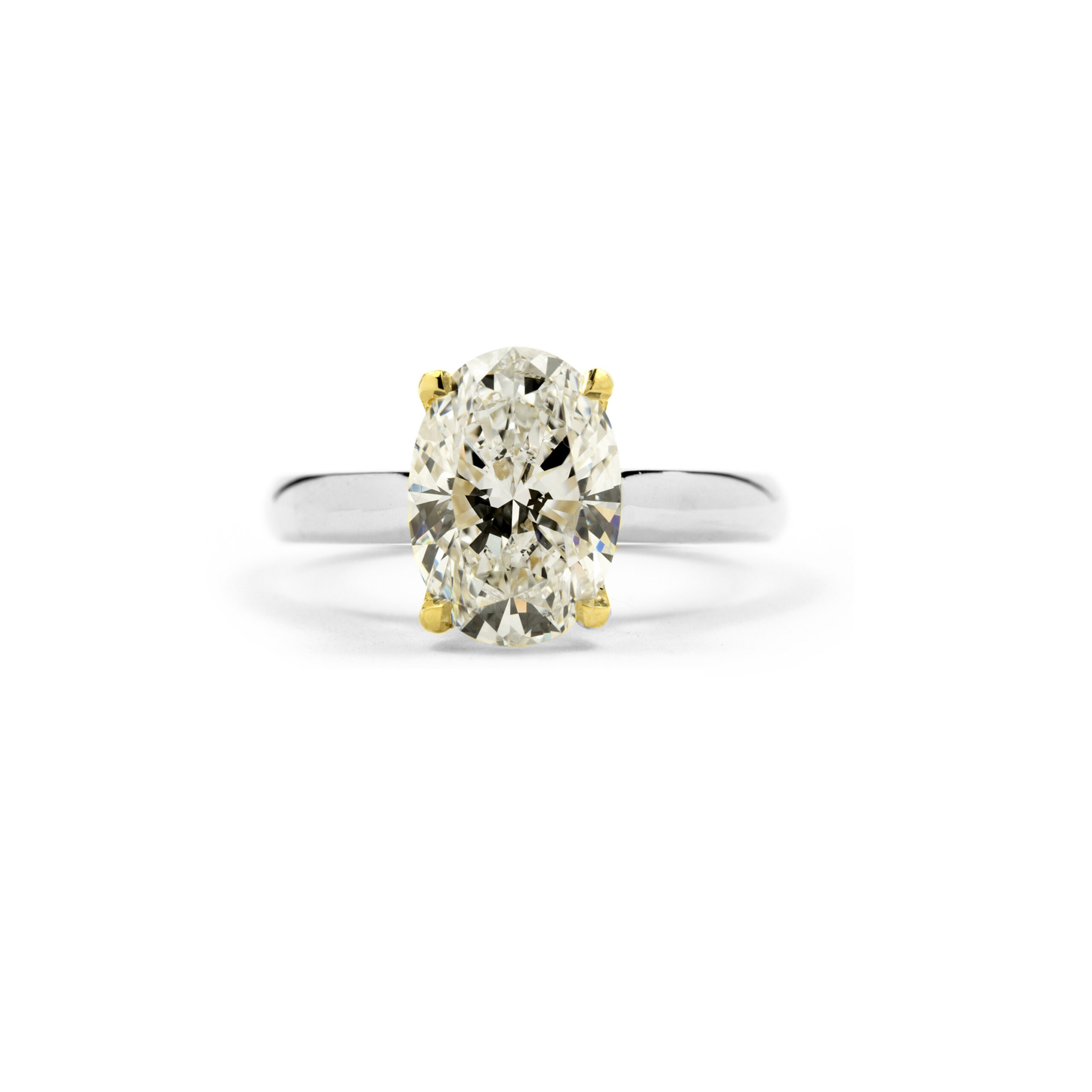 Papillon Claw Set Diamond Ring